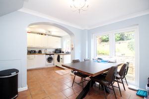 Dining Room- click for photo gallery
